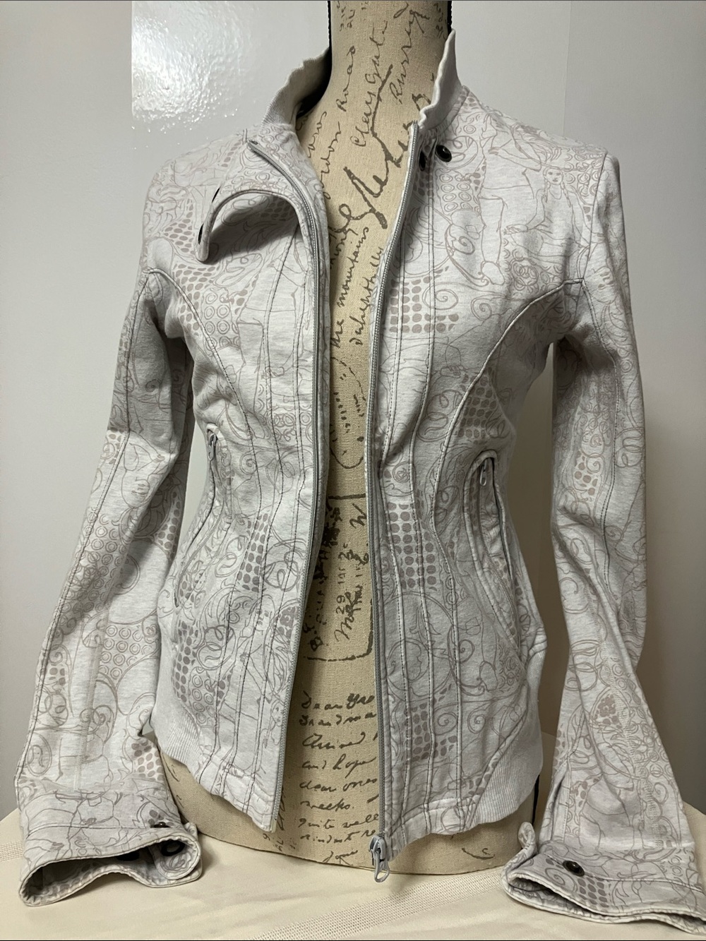 Light Gray Printed Asymmetric Zip Women's Jacket - Picture 8 of 11